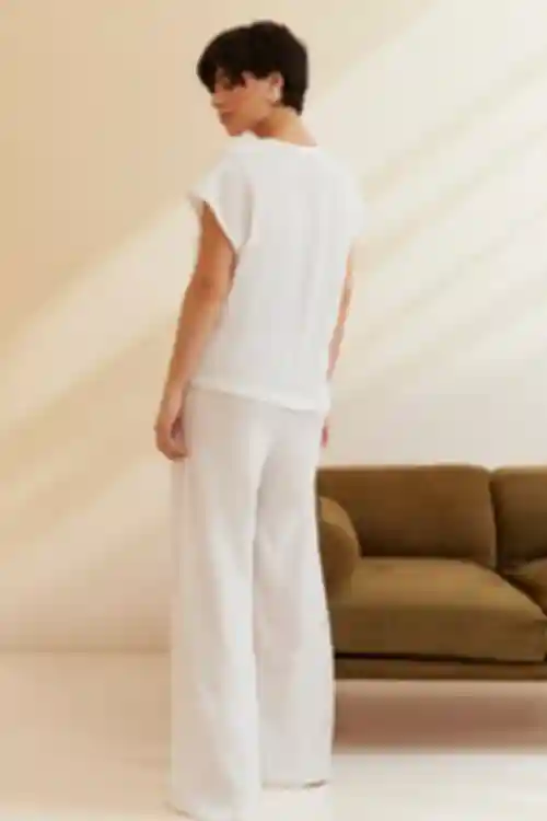 Komplet bluza i spodnie w prążki mleczny