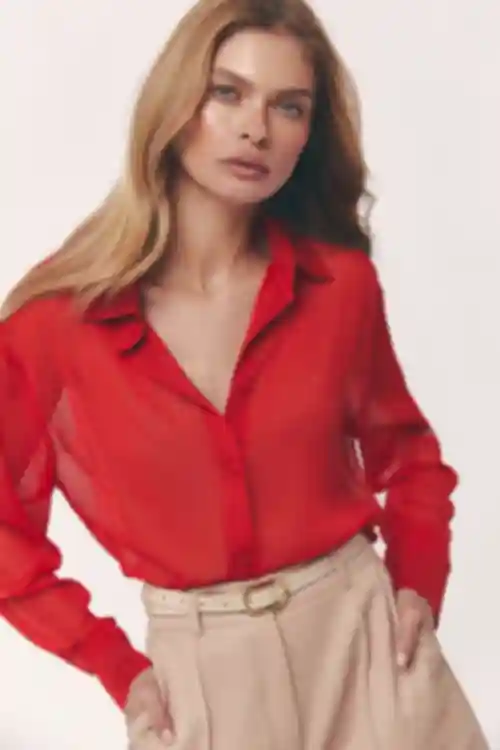 Bluzka przezroczysta szyfon czerwona