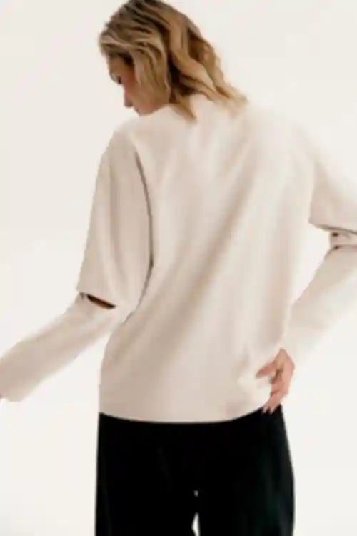 Longsleeve z rozcięciami na rękawach dzianina beżowy