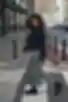 Spódnica trapezowa ze sztucznego jedwabiu w zwierzęcy print na czarnym tle
