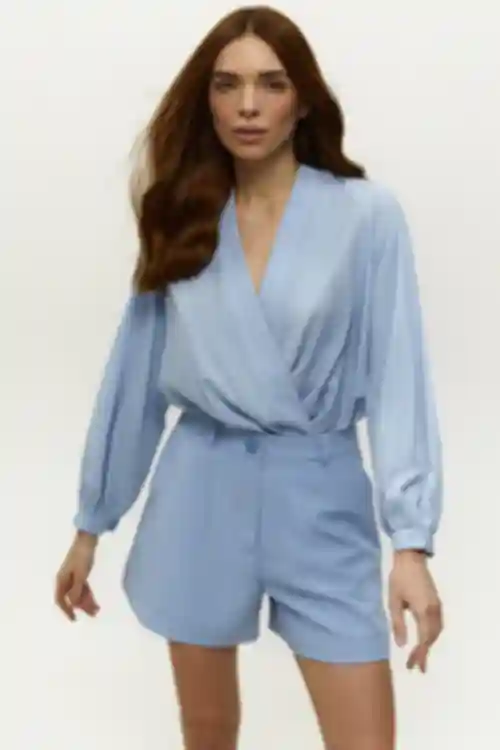 Bluzka typu body soft w kolorze niebieskim